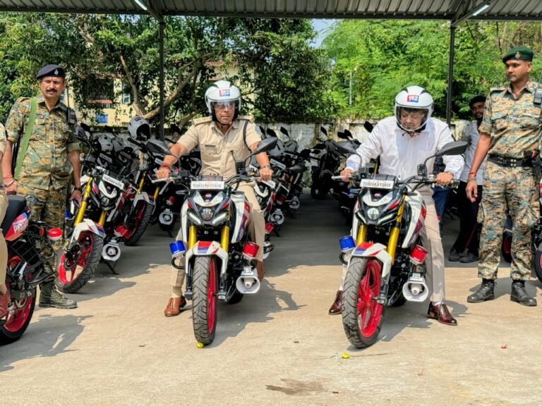 नबाद पुलिस को मिलीं 45 नई पेट्रोलिंग बाइक